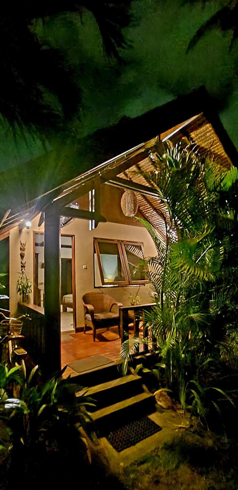 גילי טרוונגן Rumah Sunyi מראה חיצוני תמונה