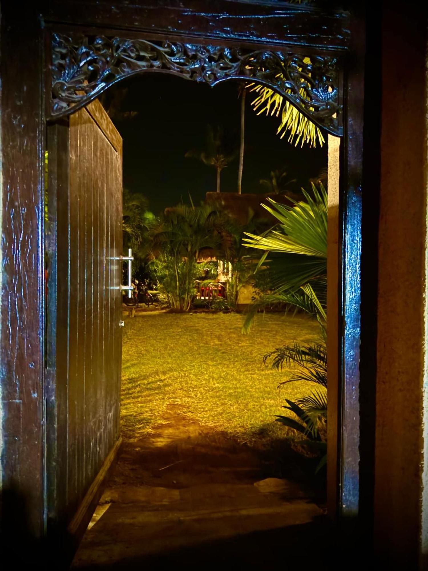 גילי טרוונגן Rumah Sunyi מראה חיצוני תמונה